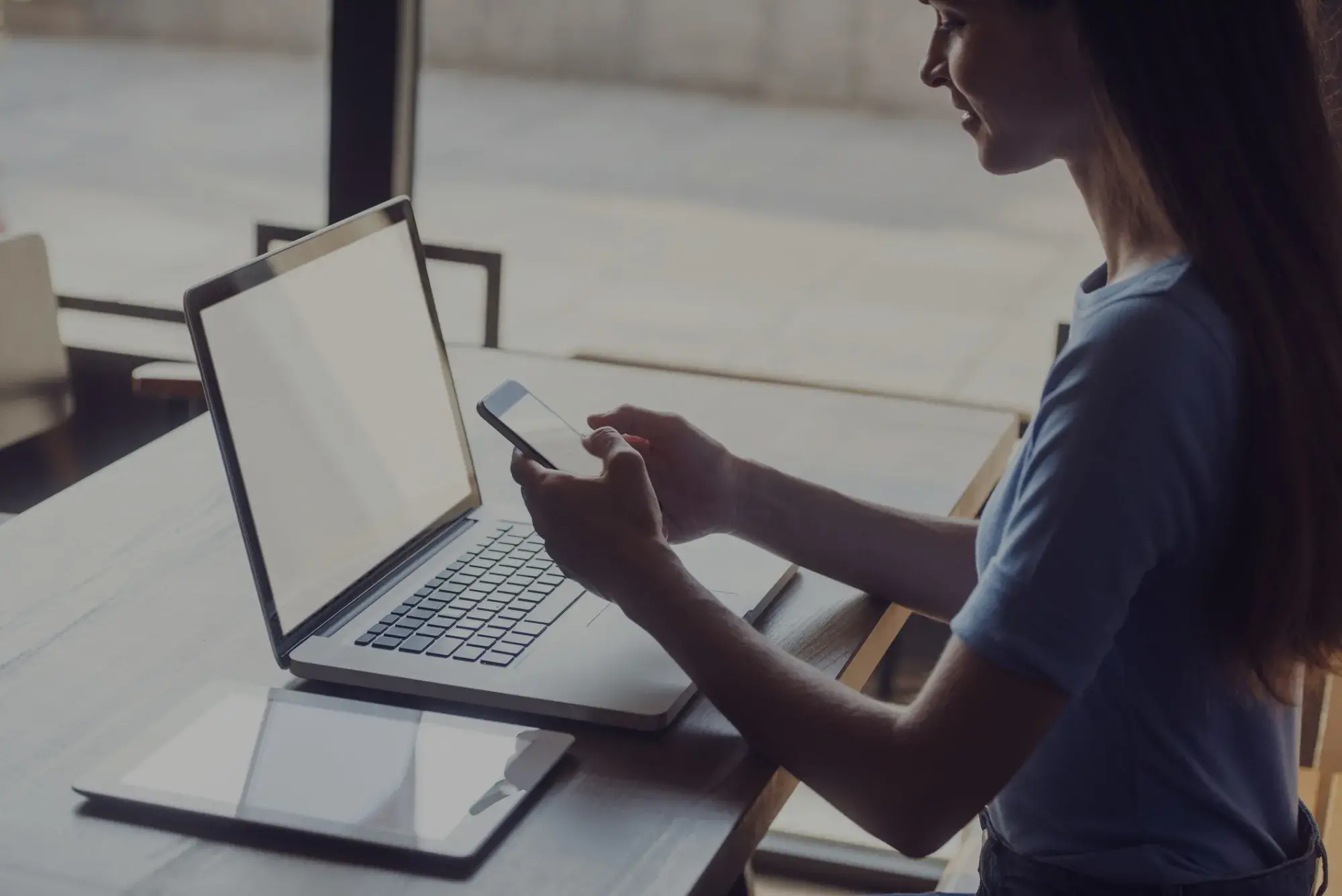 Contactez-nous 24h/24 7j/7 via votre espace client